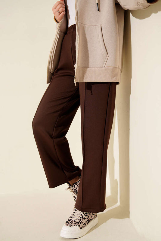 بنطال سكوبا بجيب مع حزام مطاطي عند الخصر بني