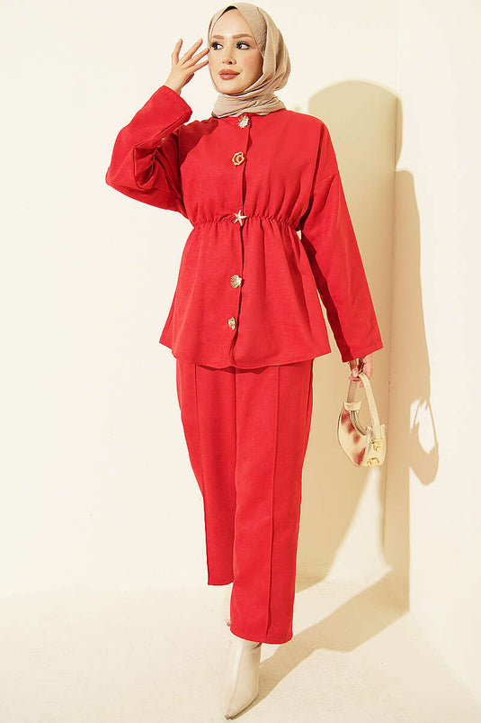Conjunto De Dos Piezas Rojo Con Estrella Y Botones Con Cinturón
