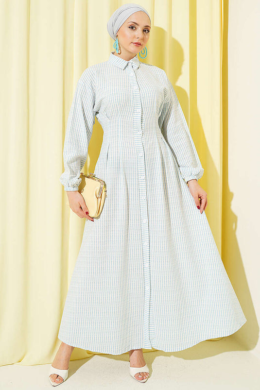 Robe boutonnée intégralement à rayures fines bleu bébé