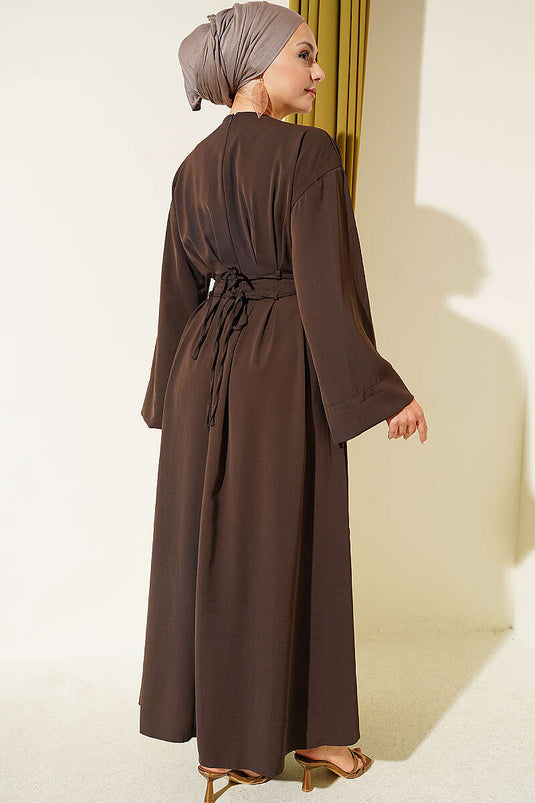 Braune Kettenbesetzte Bindegürtel-Kleid