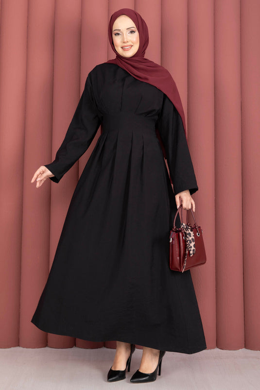 Kleid mit Gürtel und Taillenfalte, Schwarz