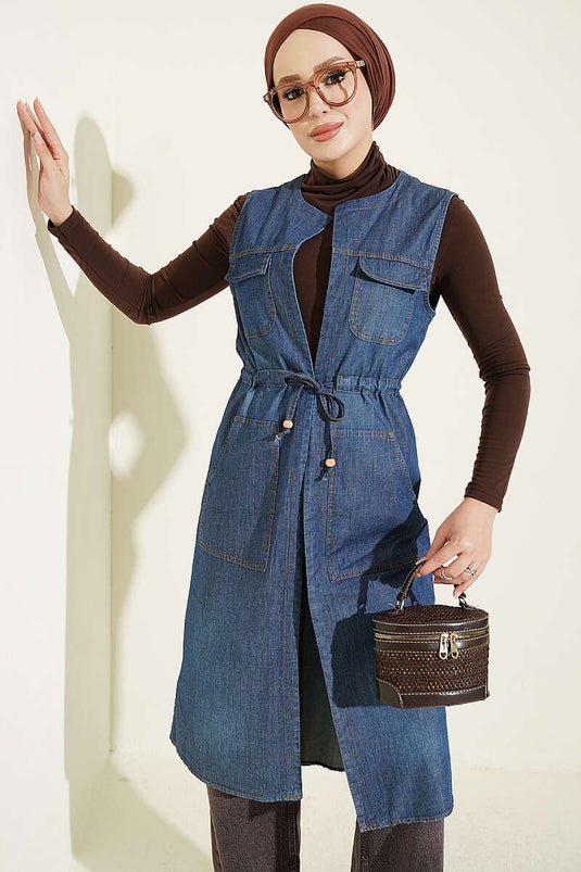 Blauer Jeansweste Mit Taschen Und Tunnel