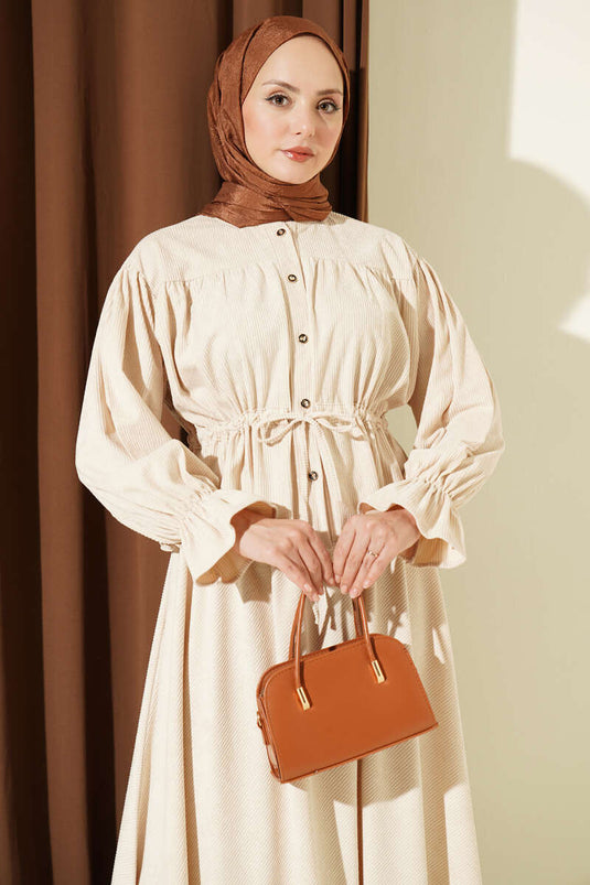 Completo Due Pezzi In Velluto Beige Con Gonna In Tulle