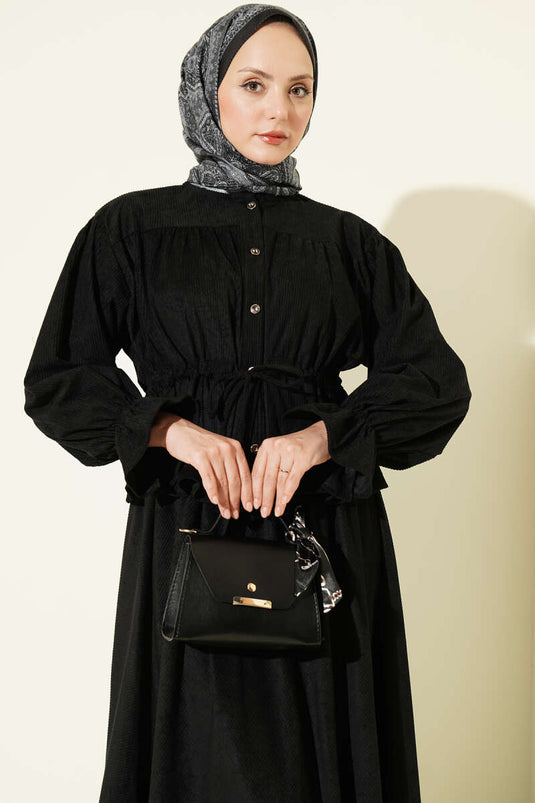 Completo In Velluto Nero Con Gonna In Tulle