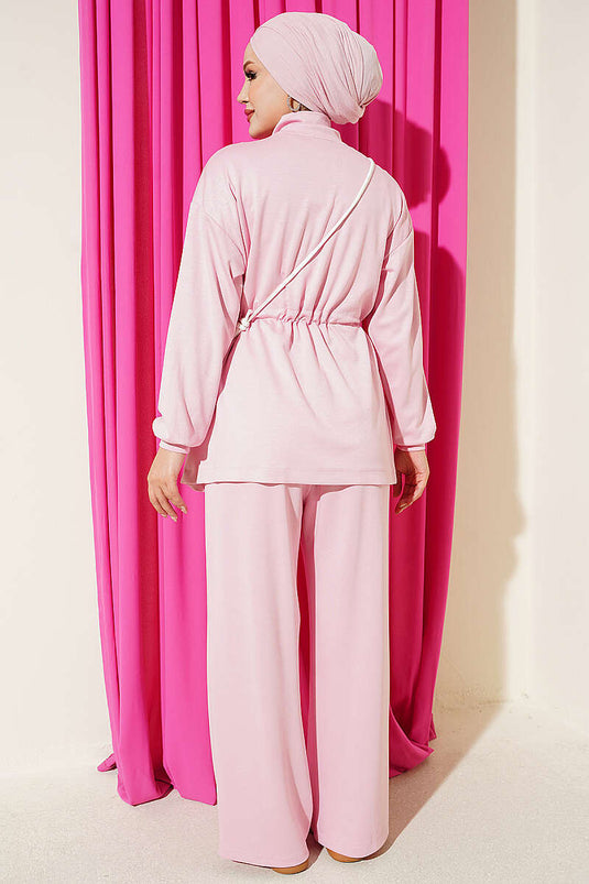 Conjunto De Dos Piezas Rosa Con Ribete Y Pliegues