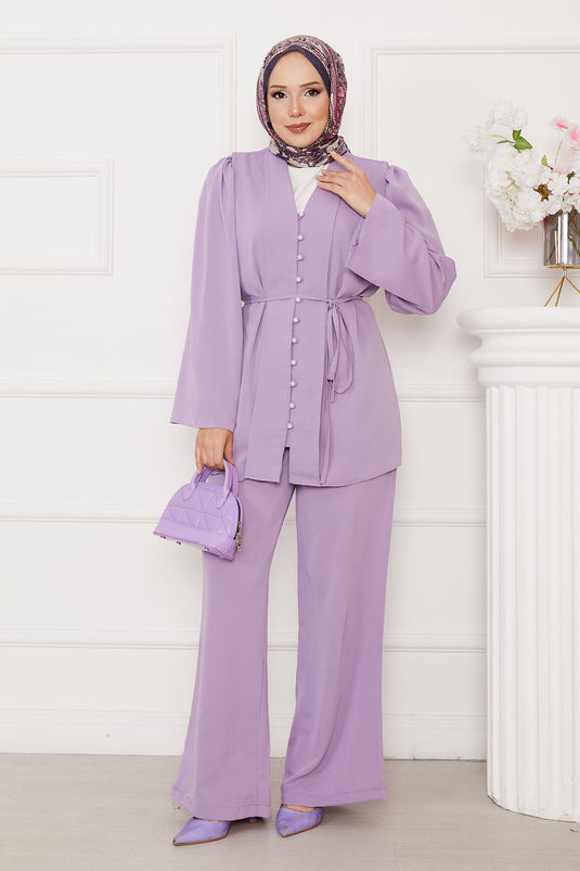 Belden Bağcıklı Brit Düğmeli Tesettür Takım Lila