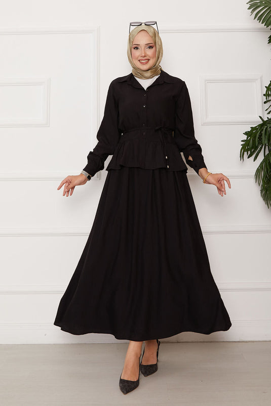 Costume deux pièces fraise noir avec jupe et ceinture nouée à la taille