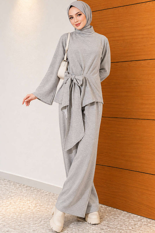 Ensemble Basic Deux-Pièces Avec Ceinture En Gris