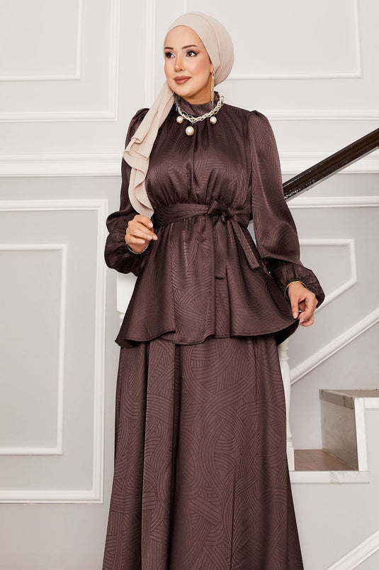 Costume jacquard marron avec ceinture et cordon de serrage à la taille