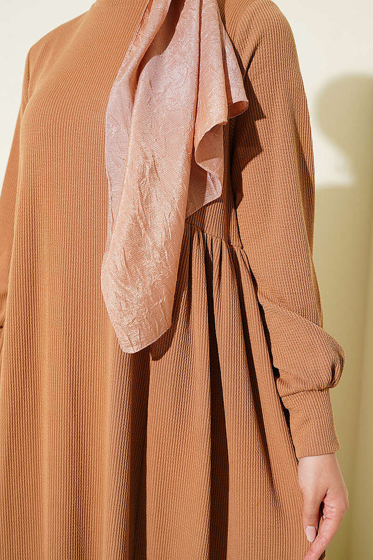 Robe Ample En Maille Latte Avec Ceinture