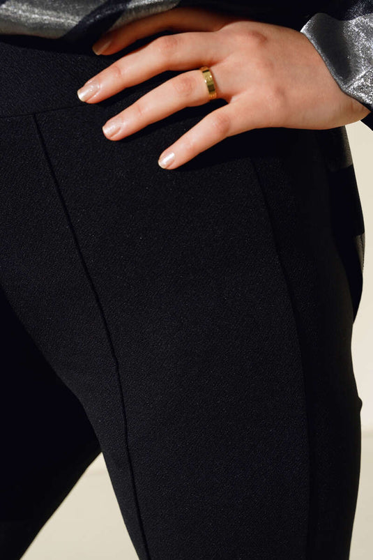 Black Buttoned Zippered Pants with Pockets