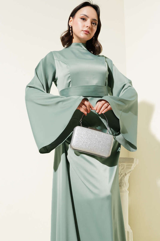 Robe de soirée en satin avec traîne à la taille Vert Aqua