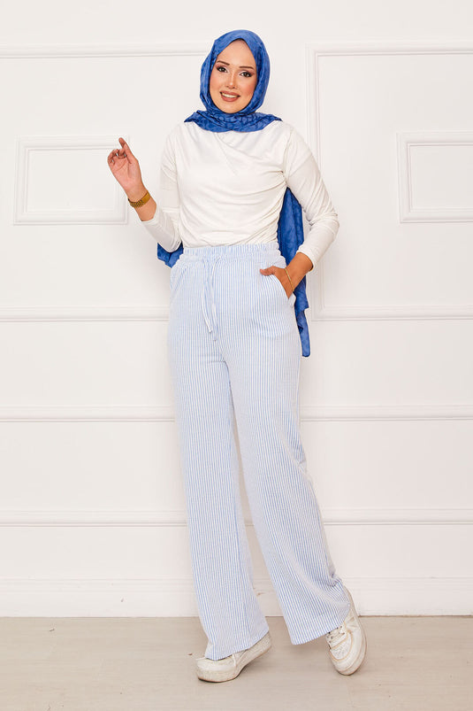 بنطلون كاجوال مخطط بحزام خصر مطاطي ورباط باللون الأزرق الفاتح