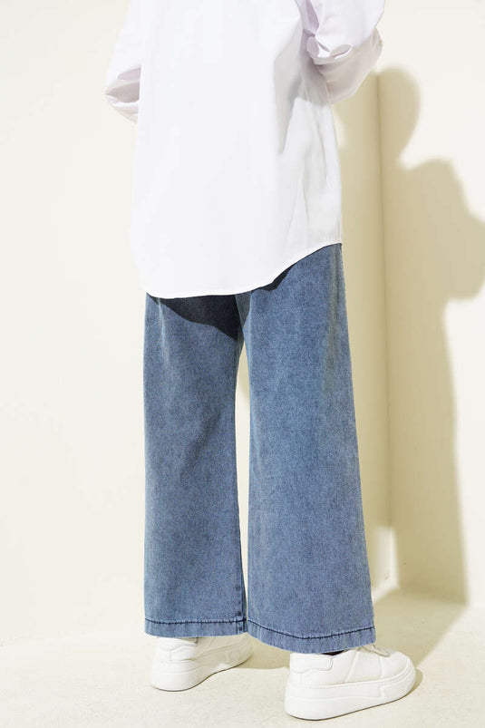 Vaqueros azul claro con cintura elástica