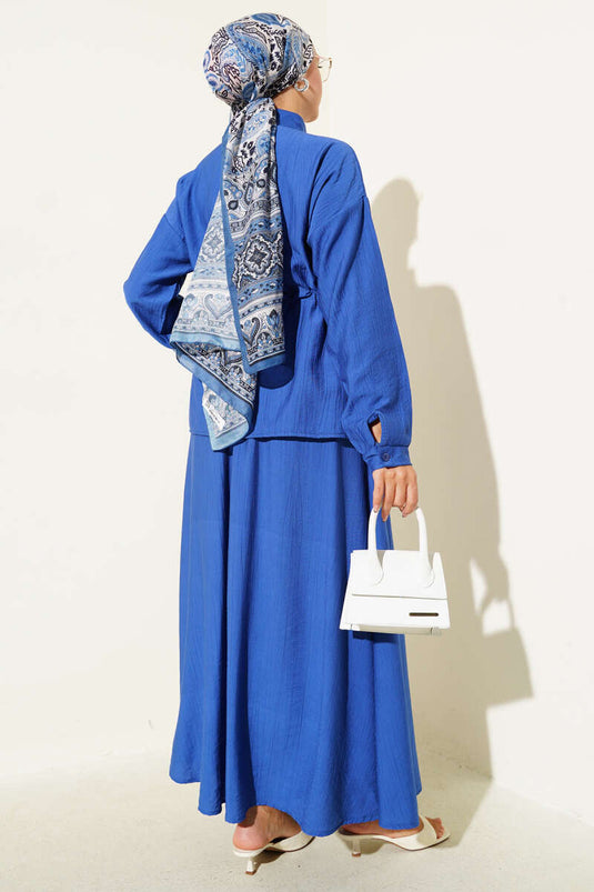 Costume deux pièces à jupe taille tunnel chez Saks