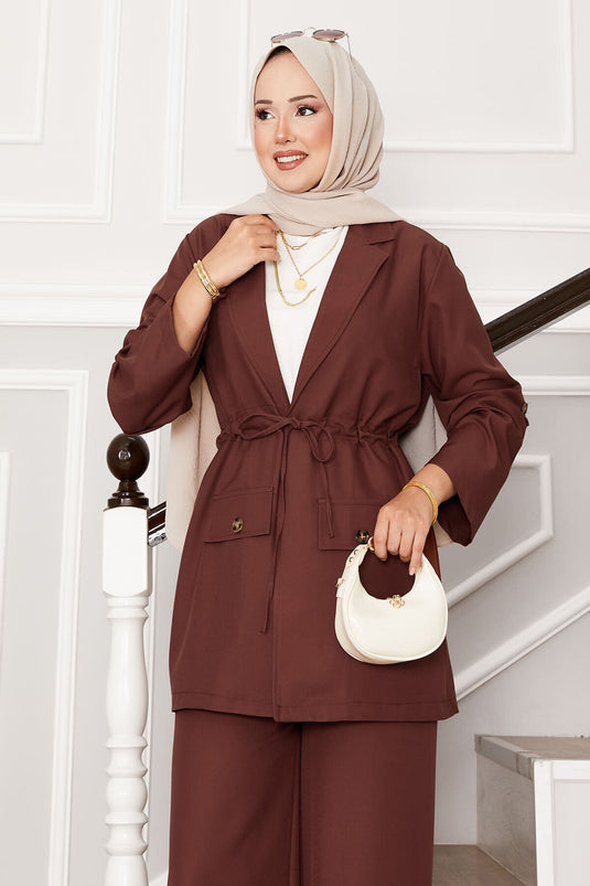 Ensemble veste à manches pliables et taille tunnel marron