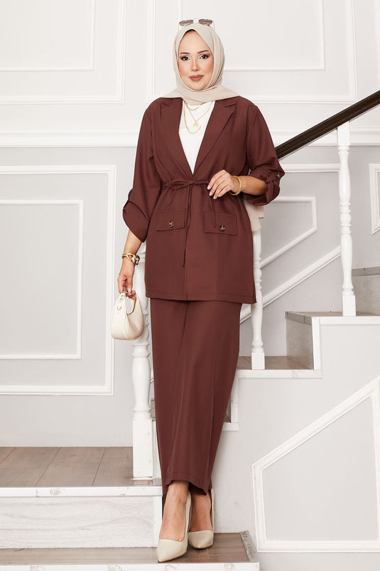 Ensemble veste à manches pliables et taille tunnel marron