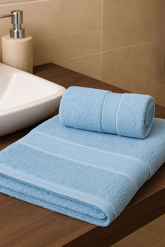 طقم منشفتي حمام Betüş باللون الأزرق