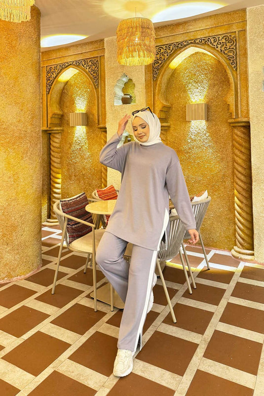 White Striped Slit Detailed Two Piece Suit Gray