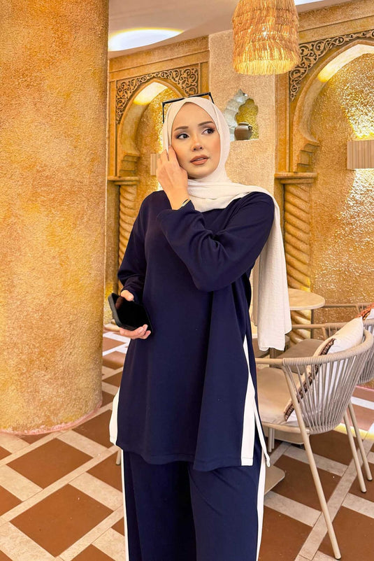 White Striped Slit Detailed Two Piece Suit Navy Blue