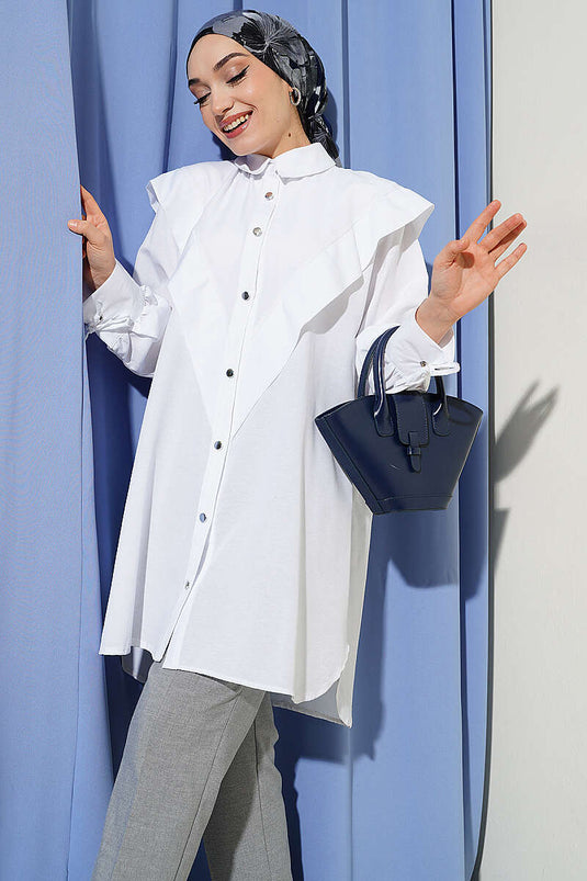 Chemise blanche à manches longues avec lien au poignet et col en V