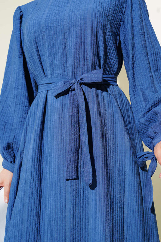 فستان سيرساكر بحزام عند الكاحل - نيلي