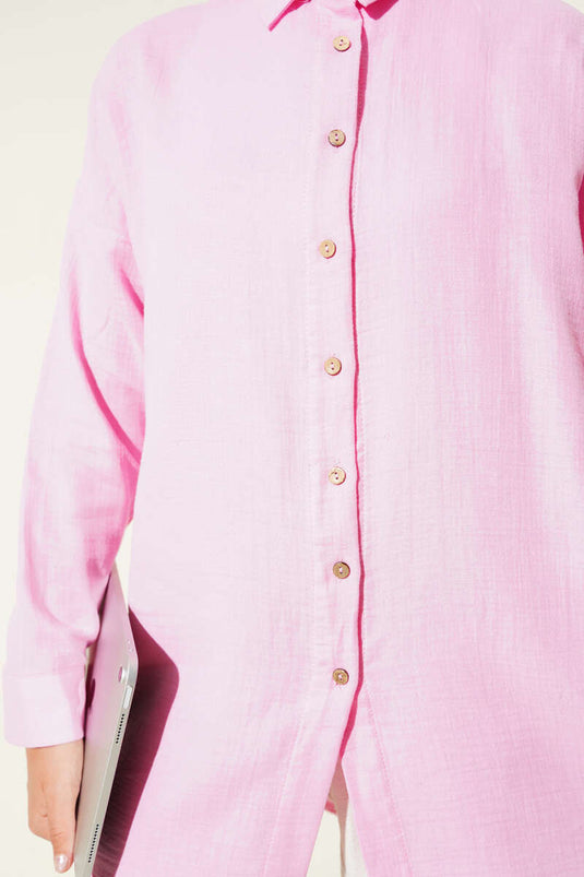 قميص أساسي بأزرار عند الكاحل، وردي