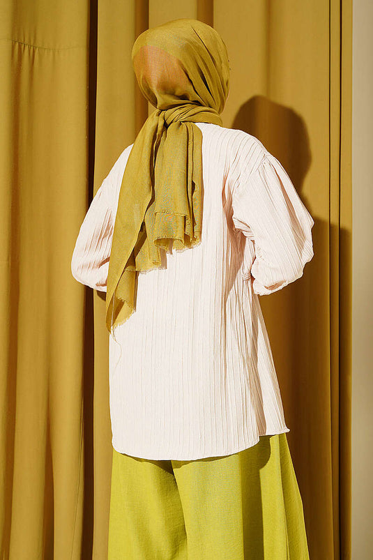 Camisa Beige Con Frontal Elástico Y Lazo
