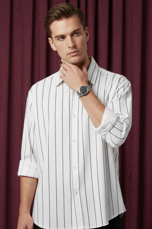 Chemise homme rayée à poignets blancs