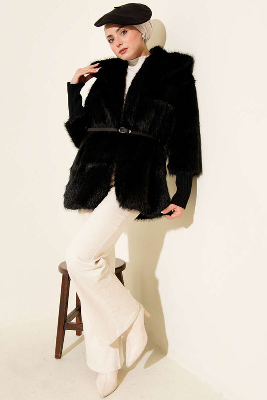 معطف فرو أسود مضلع حتى الكاحل