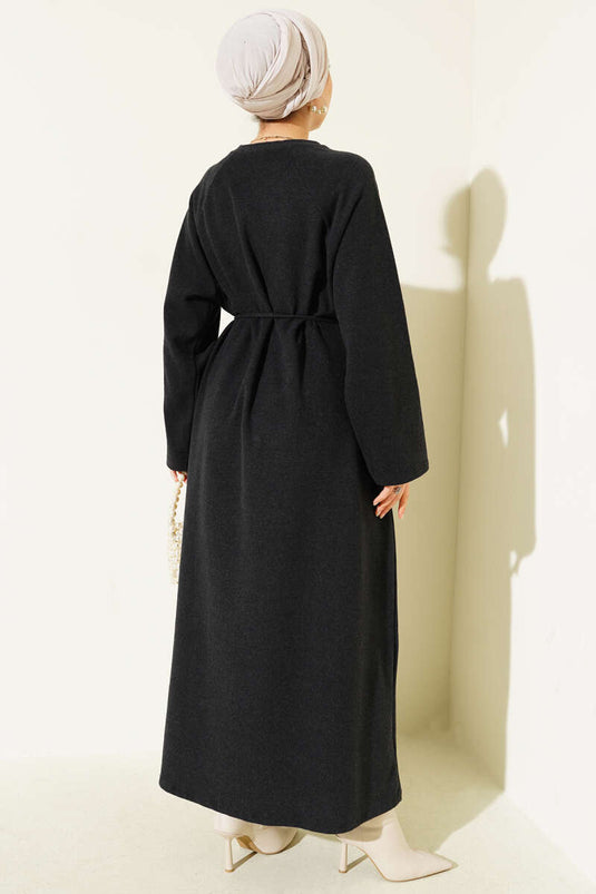 فستان أنثراسيت مطرز بحبل وحزام وفتحة رقبة دائرية