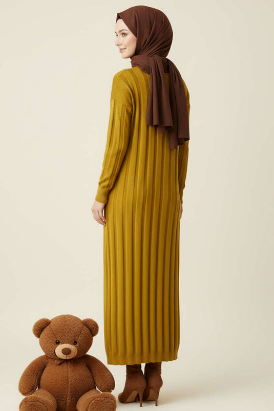 Robe en maille côtelée à col rond vert olive