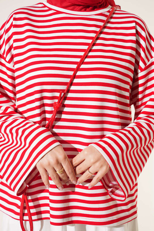 Blusa Rossa A Righe Con Collo Giro E Maniche Larghe