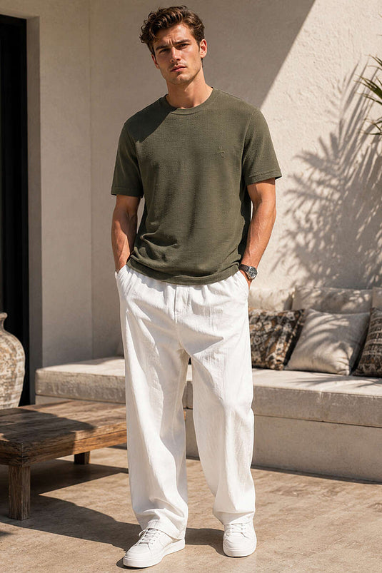 T-shirt homme kaki à col rond avec écusson poitrine