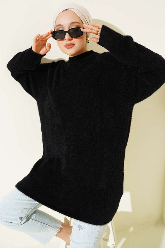 Crew Neck Sweater with Beard Detail, Black