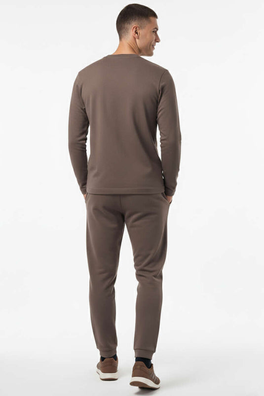 سويت شيرت رجالي برقبة دائرية من فرو المنك