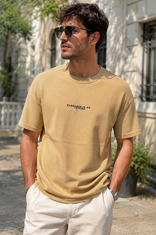 T-shirt homme en tissu gaufré à col rond camel