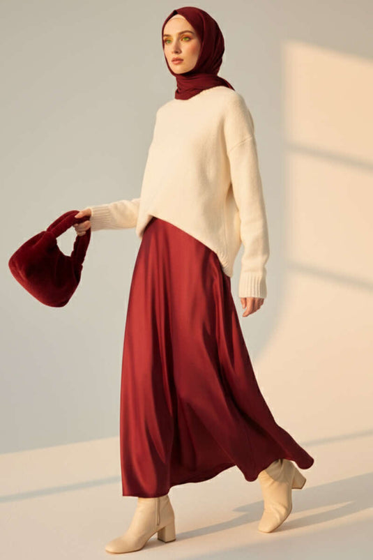 سترة ناعمة محبوكة برقبة دائرية بلون البيج