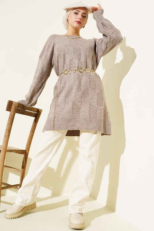 Tunique en maille douce à col rond et fentes latérales, couleur vison