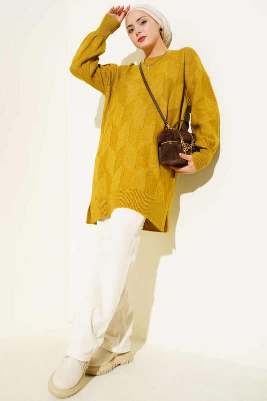 Tunique en maille douce à col rond et fentes latérales, vert huilé