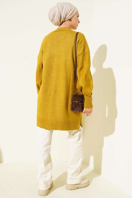 Tunique en maille douce à col rond et fentes latérales, vert huilé