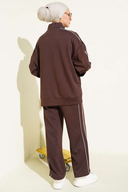 Ensemble double avec fermeture éclair et détails à nœud, couleur marron