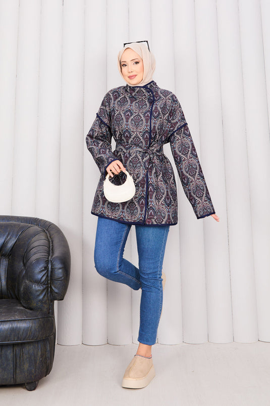 سترة مبطنة بنمط عرقي مع حواف -22