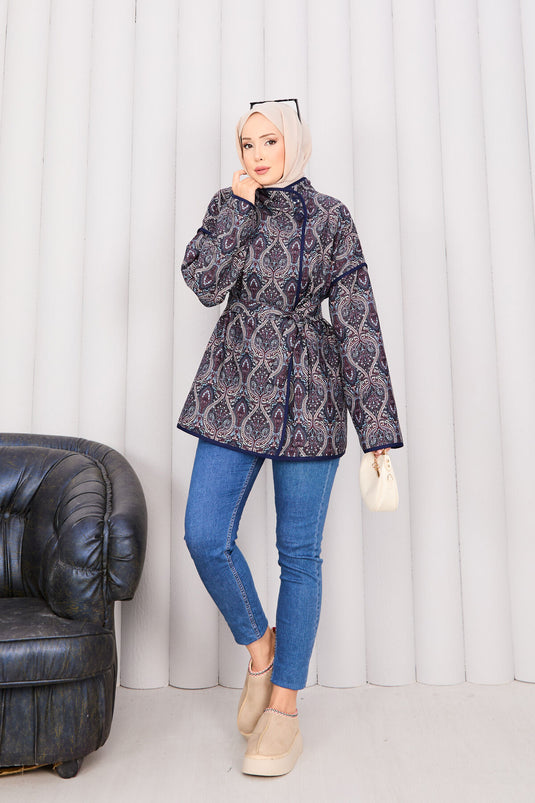 سترة مبطنة بنمط عرقي مع حواف -22