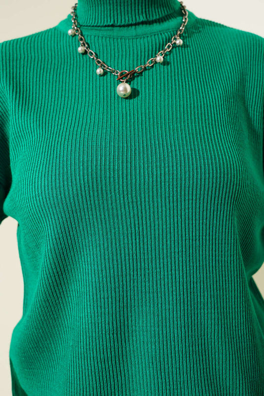 Pull en maille ample à col roulé émeraude