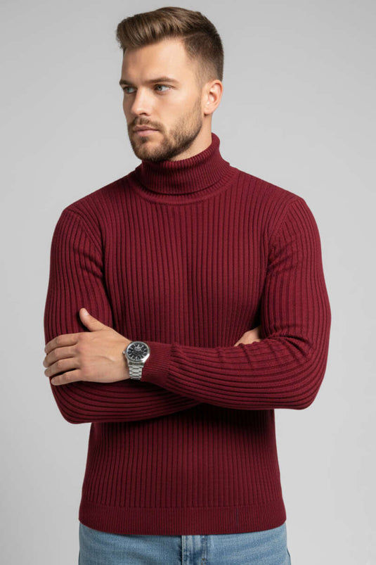 كنزة صوفية رجالية بياقة عالية، لون عنابي