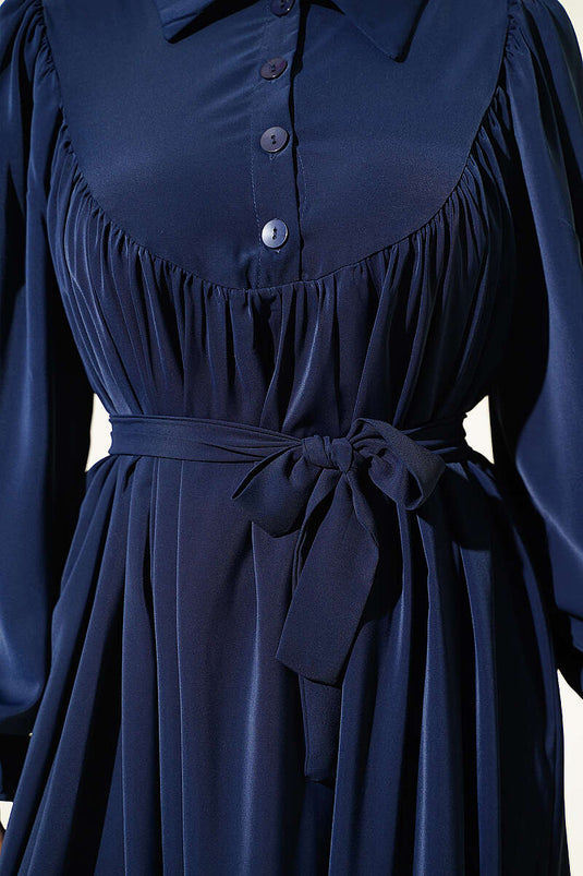 Navy Blau Gestepptes Kleid