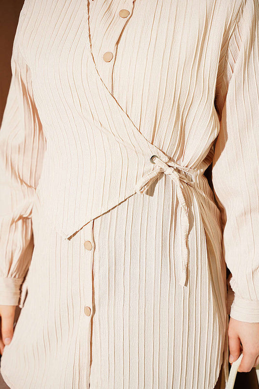 Chemise Beige À Nœud Avec Style Boléro