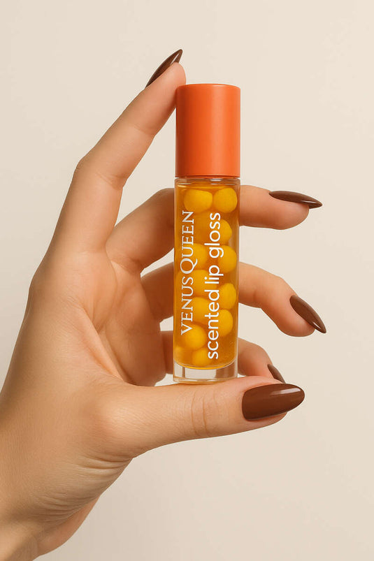 Boncuk Detaylı Dudak Yağı