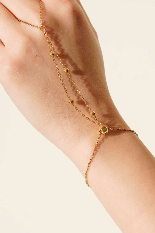 شاه ماران ذهبي مزين بالخرز